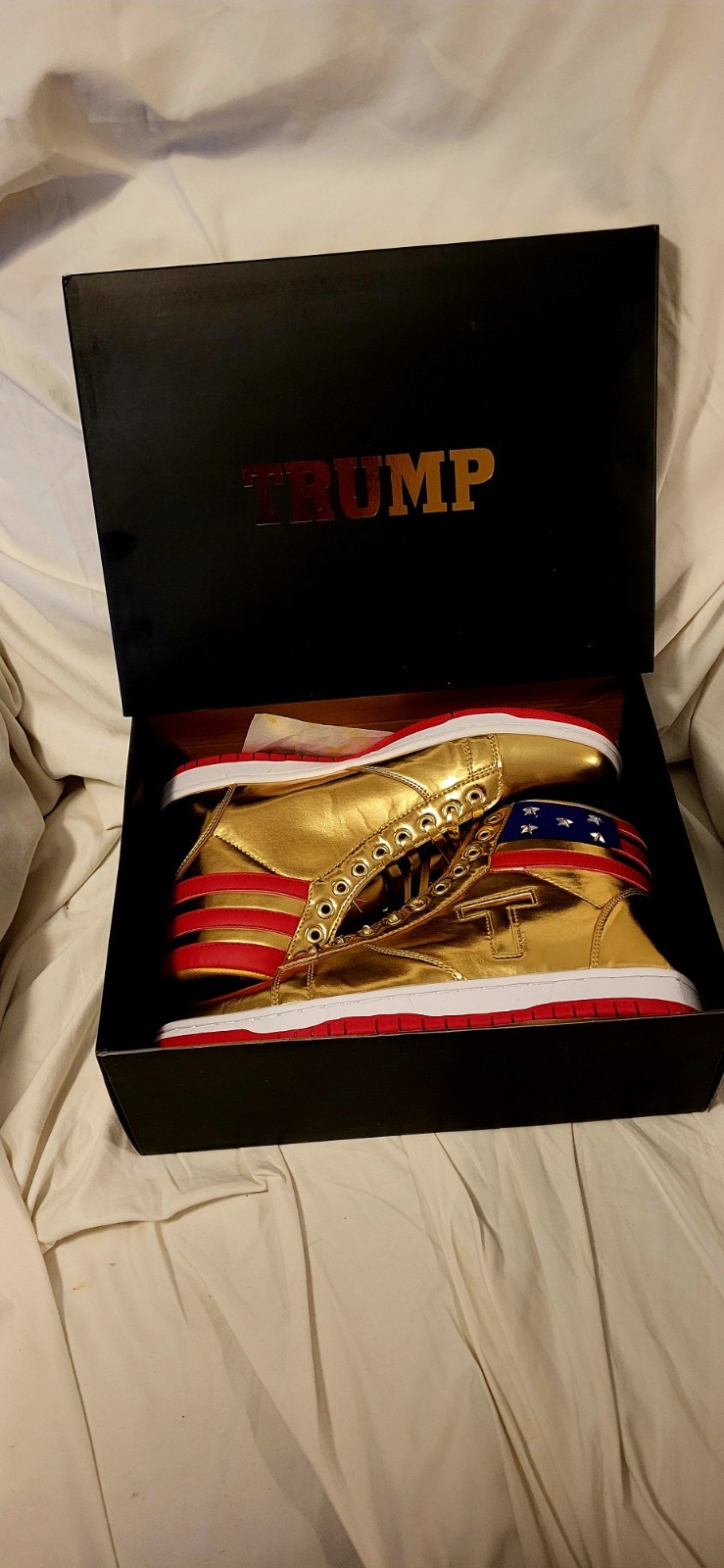 TRUMP SNEAKERS Gold POTUS 45 Authentic BRAND NEW Size 12 Men US Official