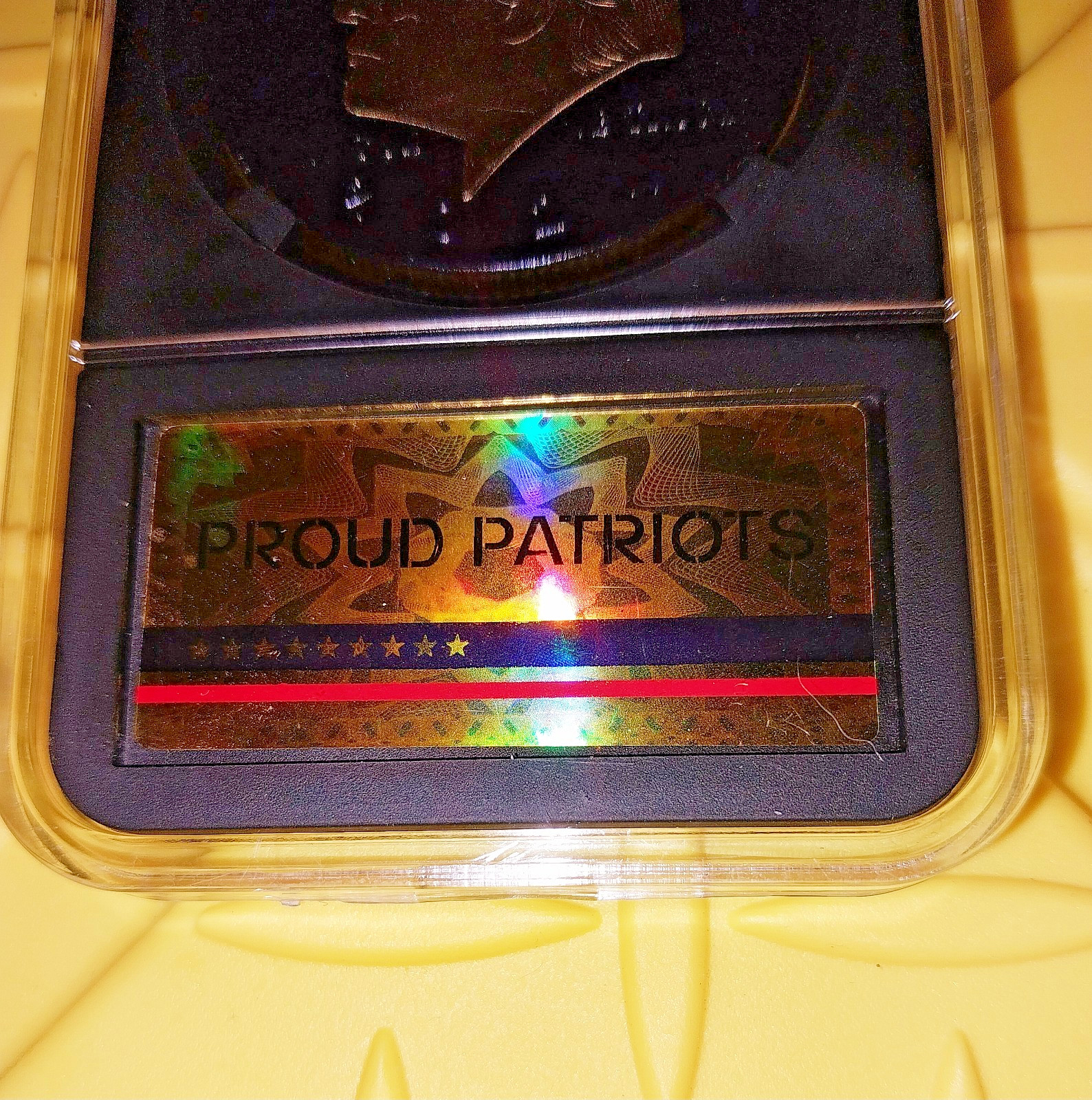 DONALD TRUMP PRESIDENT PROUD PATRIOTS MAGA BLACK GOLD PLATED COMMEMORATIVE COIN