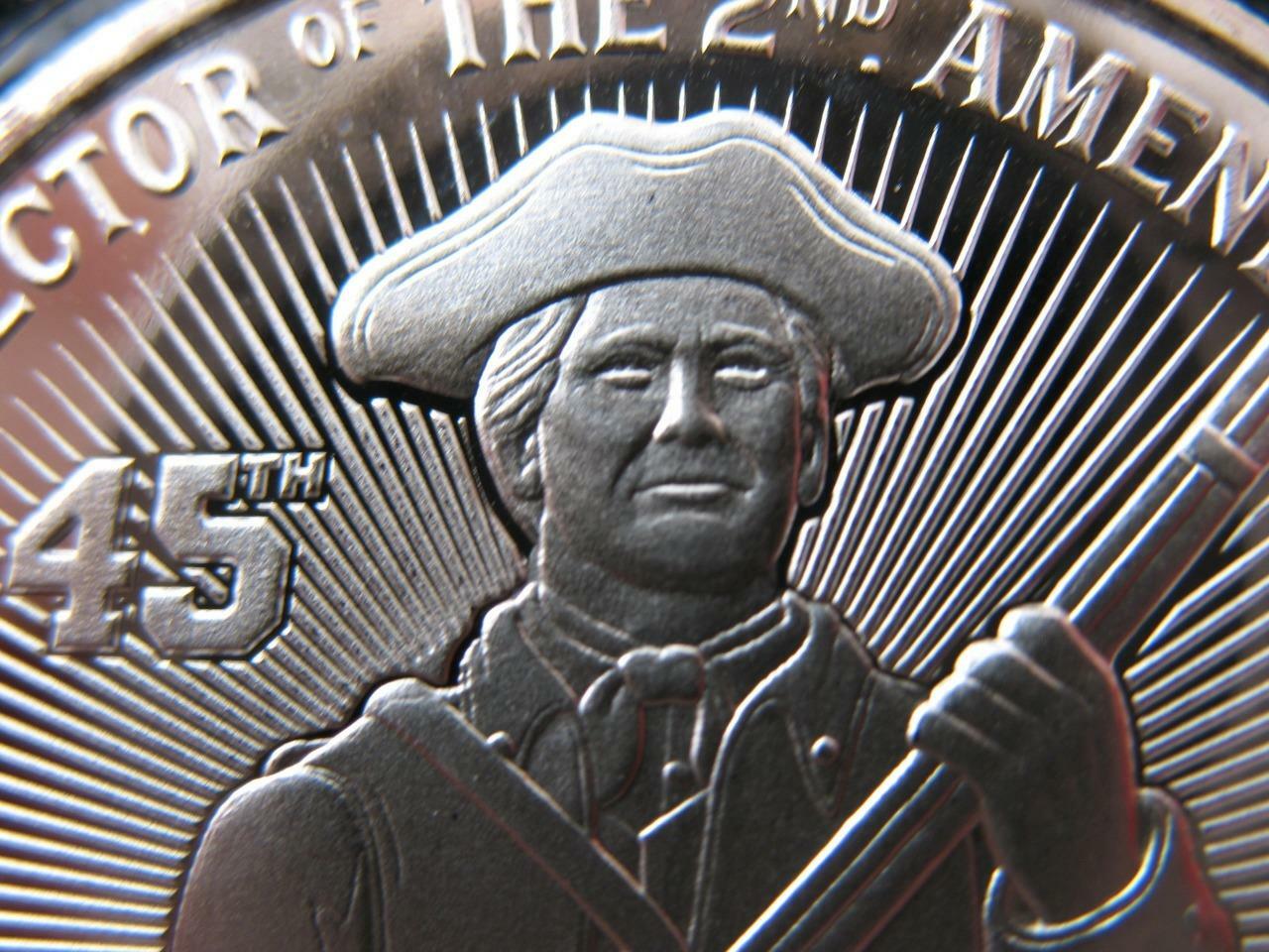 1-OZ.999 DONALD J TRUMP PROTECTOR OF 2ND AMENDMENT SILVER COIN LE # ON EDGE+GOLD