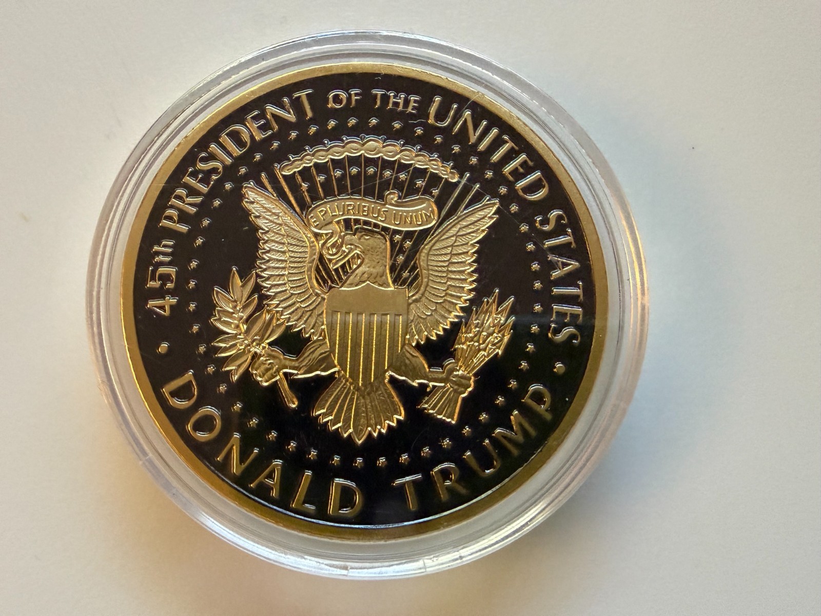 2018 President Donald Trump Commemorative Coin NEW