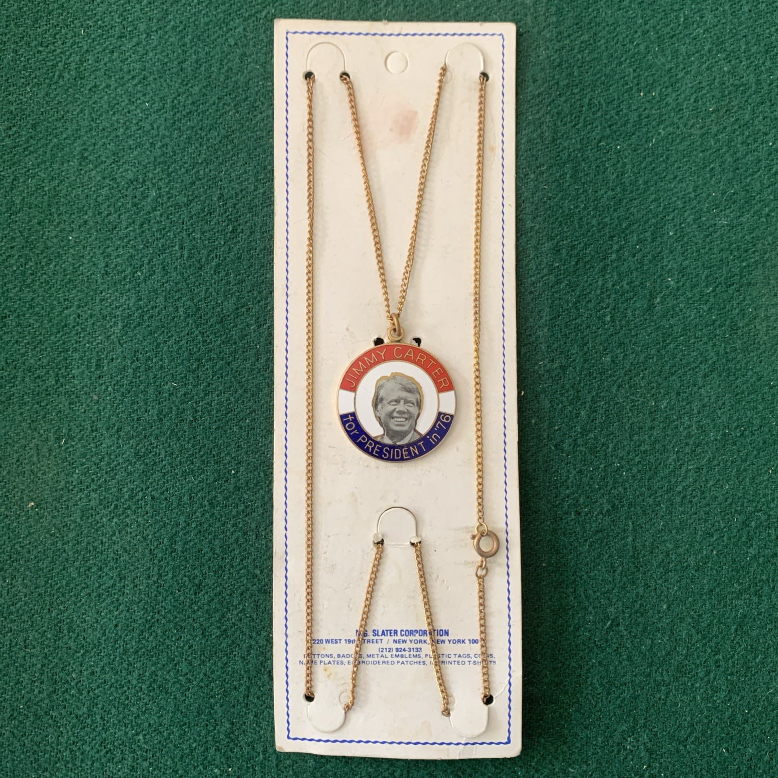 Vintage JIMMY CARTER FOR PRESIDENT in ’76 Necklace & Pendant/Medallion