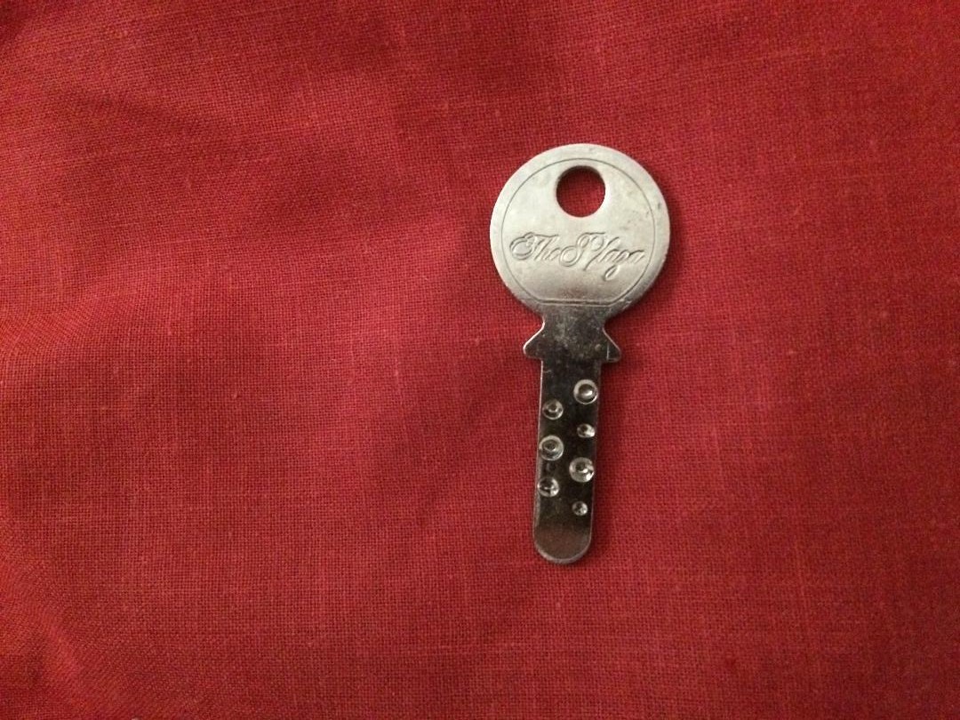 Vintage Donald Trump Plaza Hotel Casino MINI BAR KEY ROOM MOTEL NEW YORK COLLECT