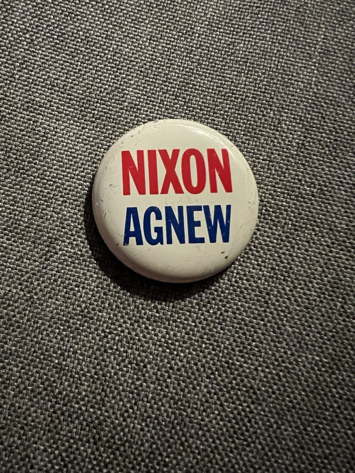 NIXON AGNEW 1968 Campaign Pin