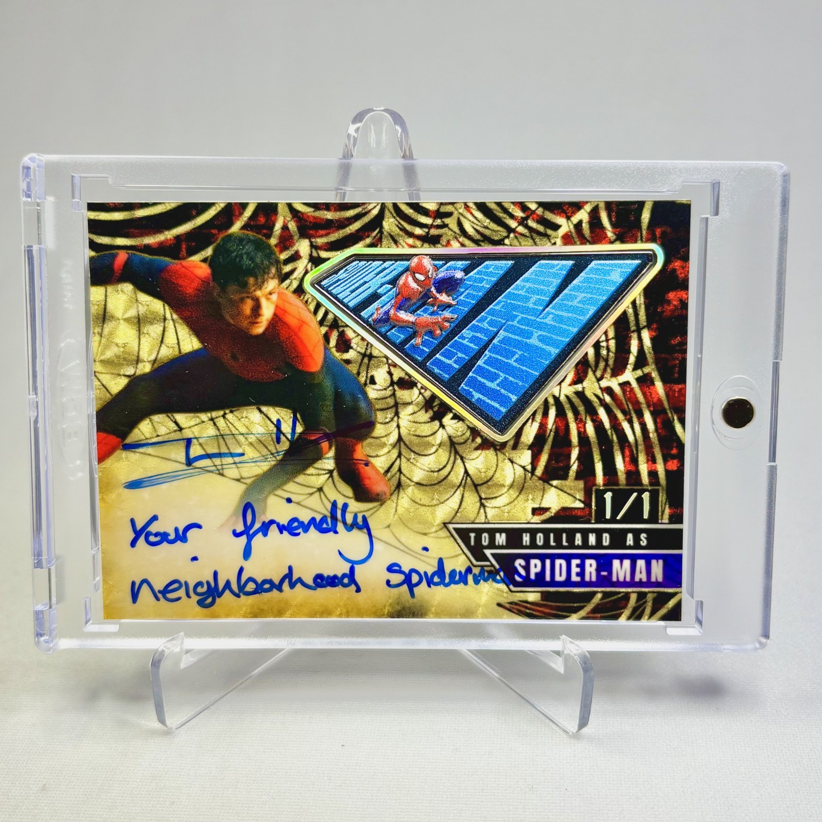 Tom Holland SpiderMan Custom Auto Gold Vinyl 1/1 Inscription SWAU Pin Relic Card
