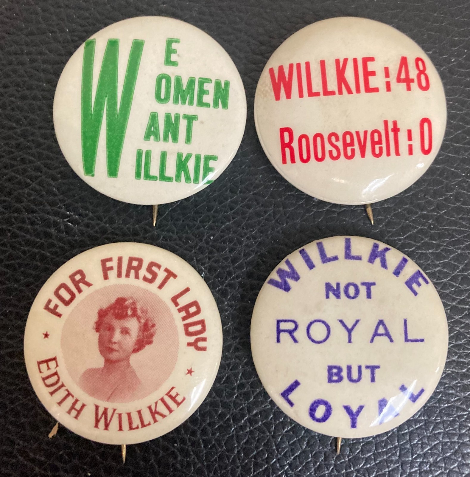 Anti Franklin Roosevelt Button set of 4 (ID-1050-14)