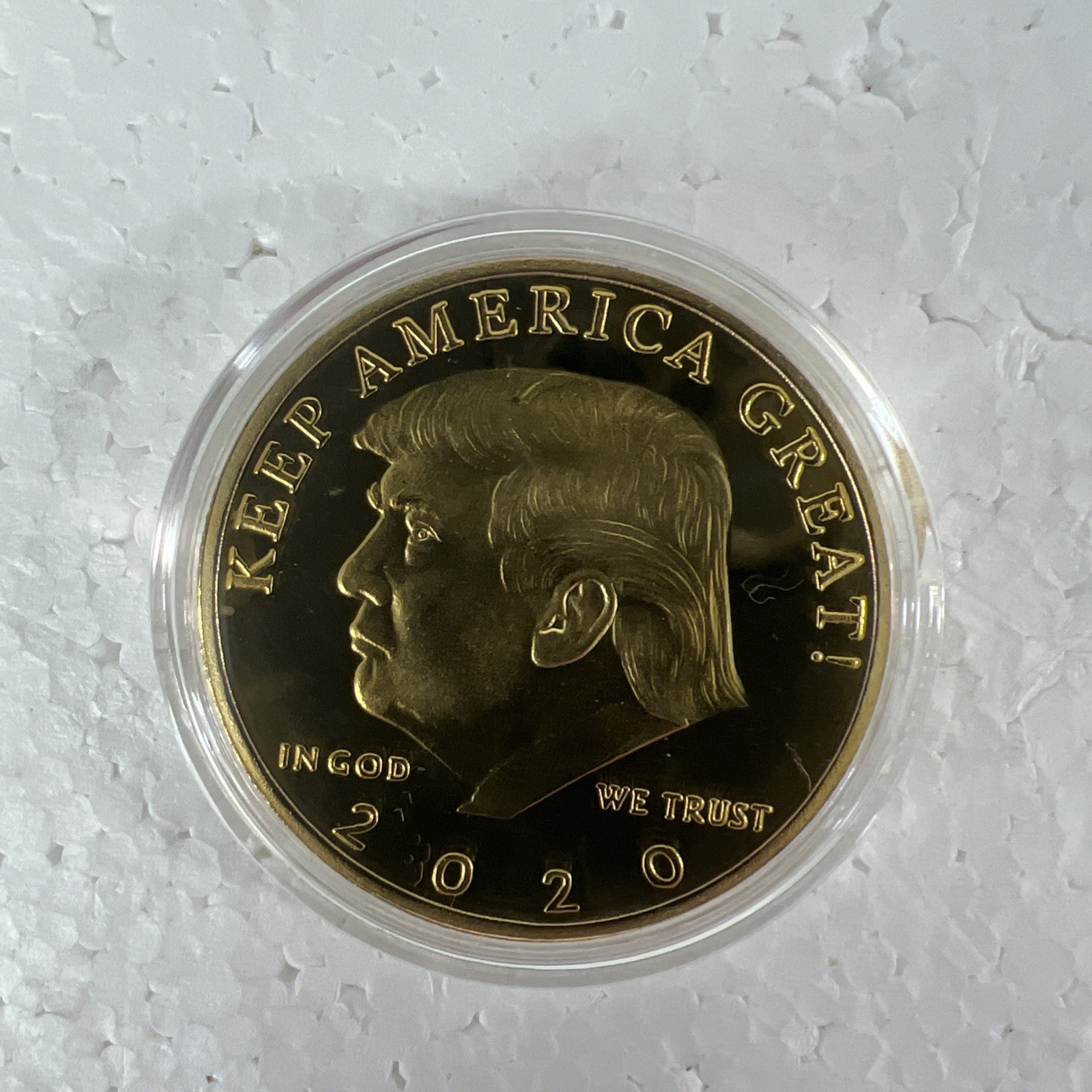 Donald Trump 2020 “Keep America Great” Metal Gold Color Commemorative Coin