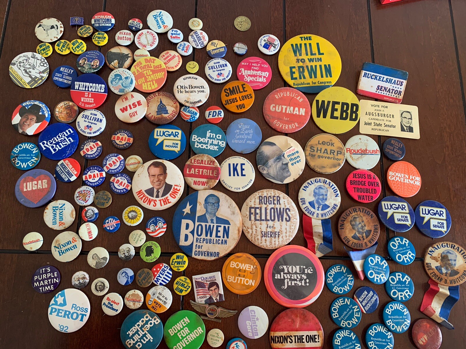 Lot of Vintage Campaign Political Buttons Pins AS IS