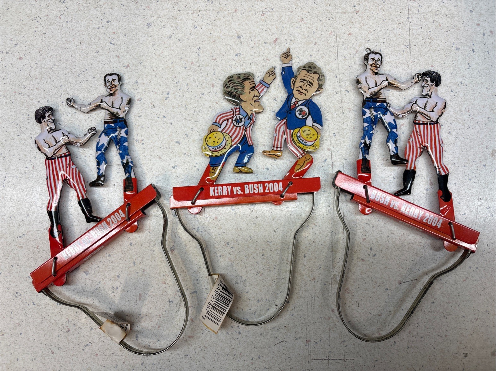2004 JOHN KERRY vs. GEORGE W. BUSH Dancing Campaign Presidential Toys LOT OF 3