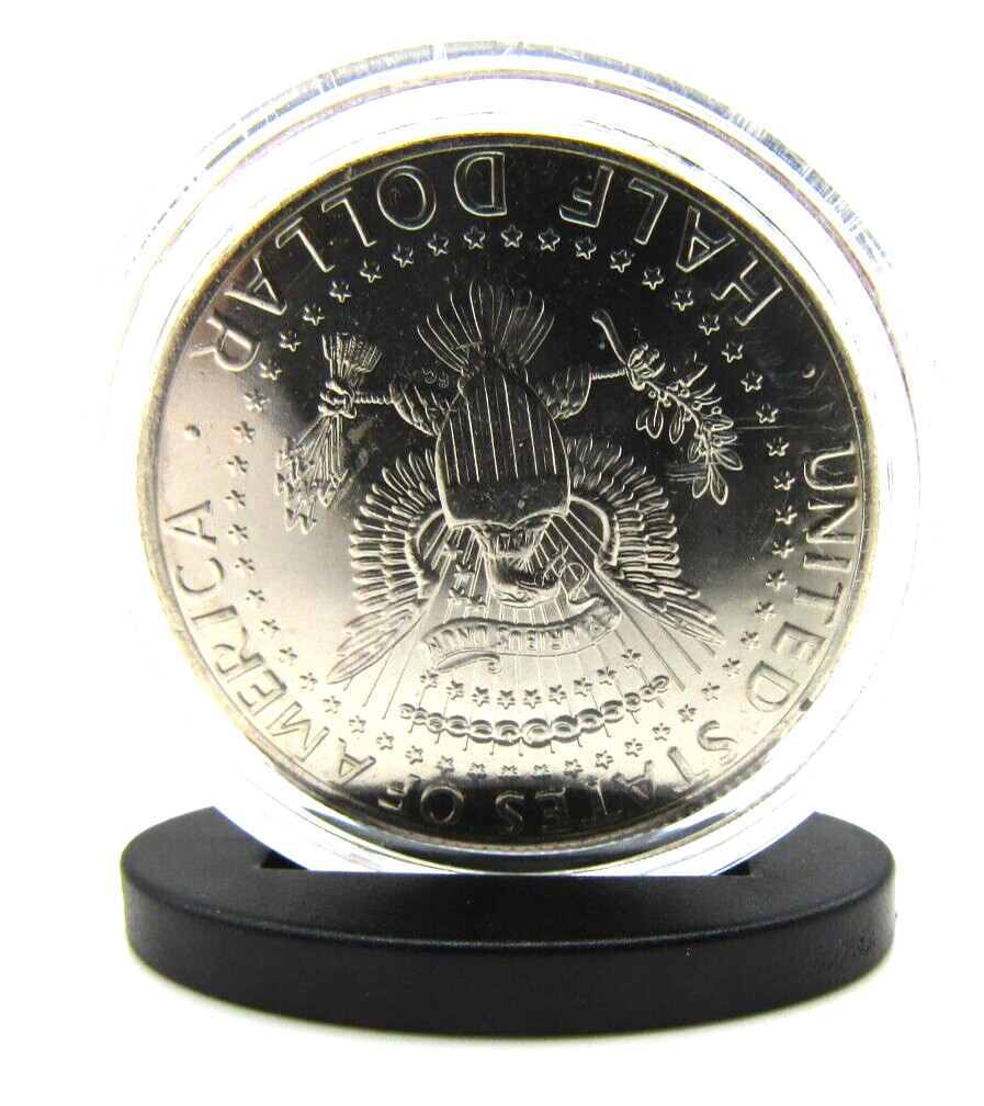 Lot of 2018 Trump Silver US Half Dollar Colored Picture & Trump Train Knife 2020