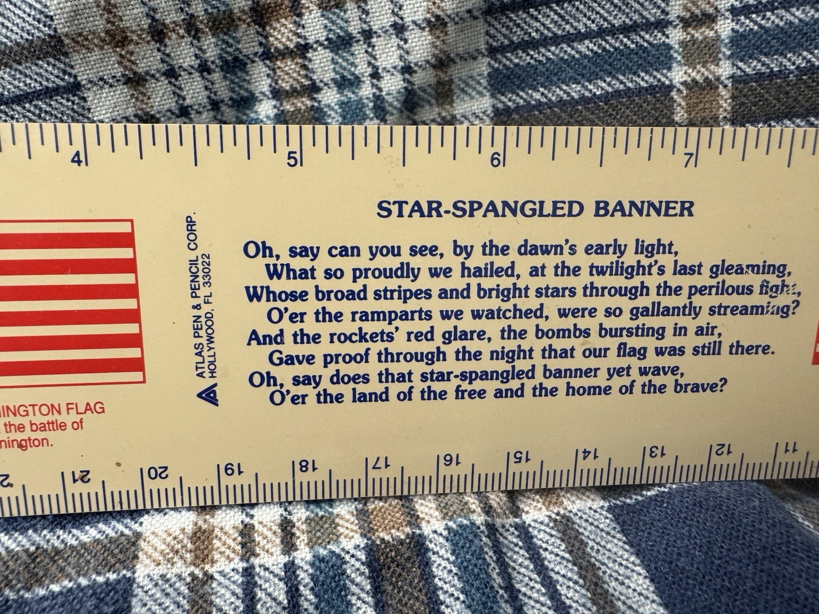 1993 12 Inch Plastic Ruler Flags, Star Spangled Banner, US Presidents. (B1)