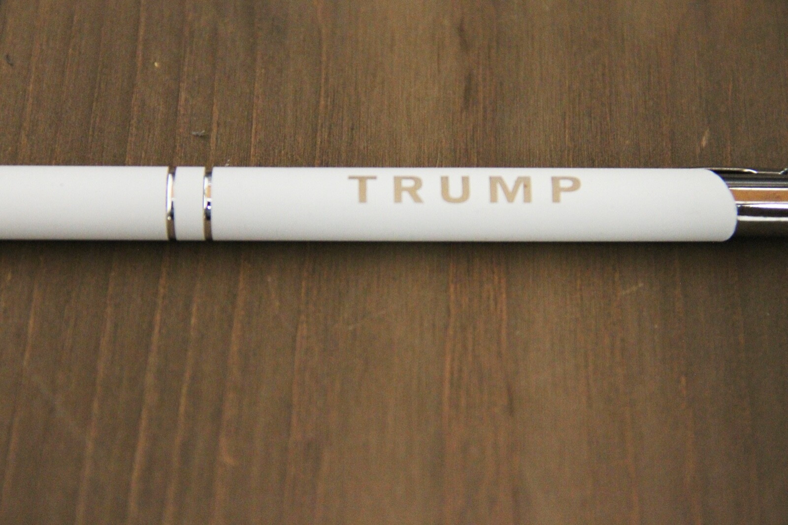 WHITE TRUMP STYLUS PEN PRESIDENT DONALD TRUMP GOLD PRINT GOP REPUBLICAN