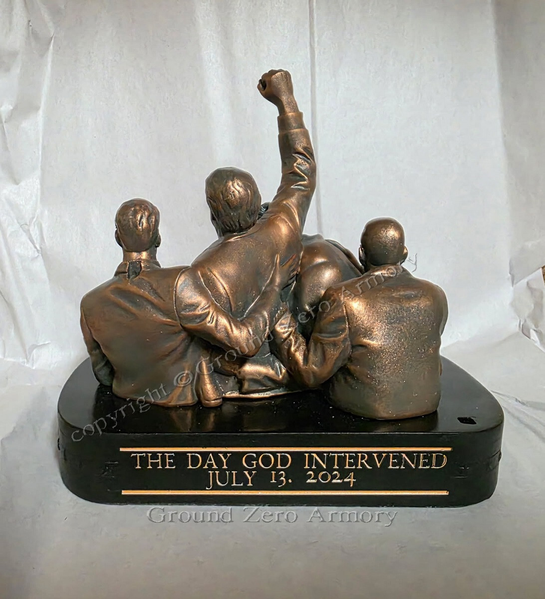 President Donald Trump FIGHT FIGHT FIGHT Mar-A-Largo Statue MAGA Patriot USA #47