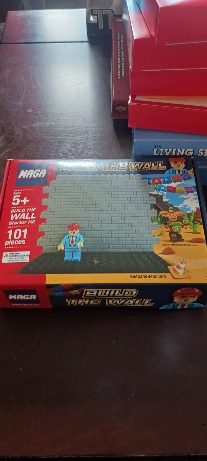 NIB MAGA Donald Trump “Build The Wall” Building Blocks 101 Pc. Set (Legos Style)