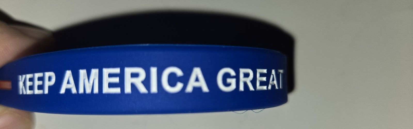 1 Piece Trump Keep America Great 2020 MAGA Blue Silicone Bracelet Wristband