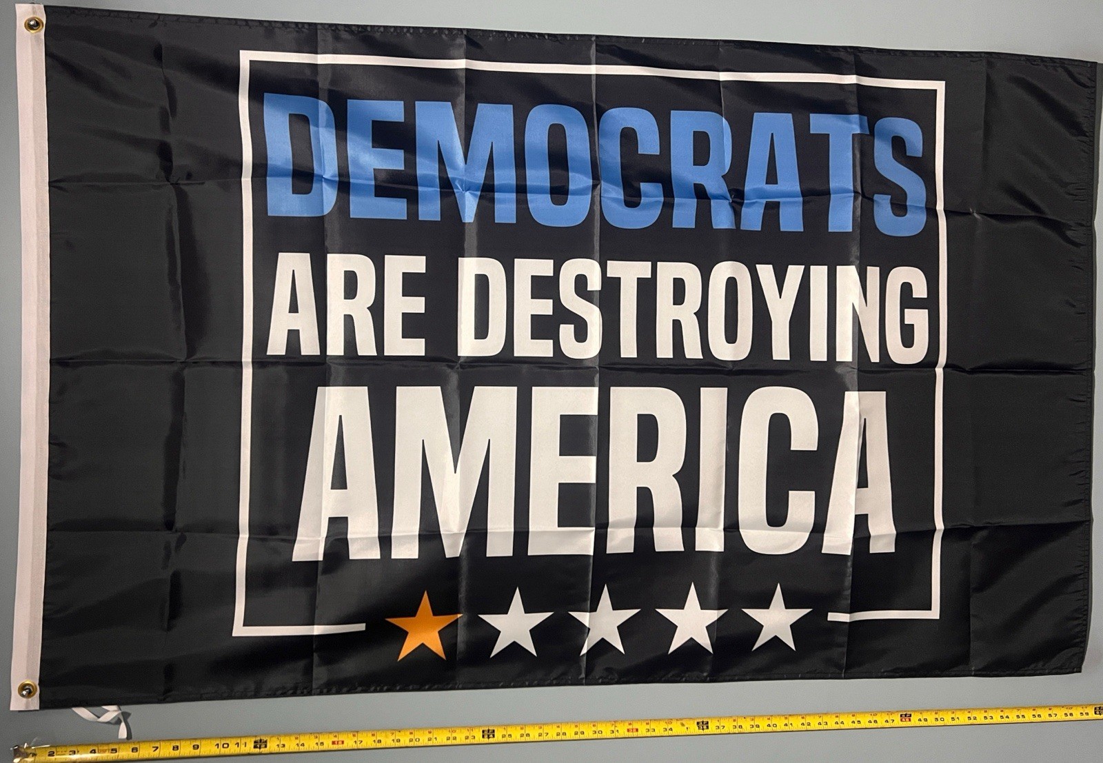 Democrats Suck Ruining America FLAG FREE USA SHIP Vote Republican Pres Sign 3×5′