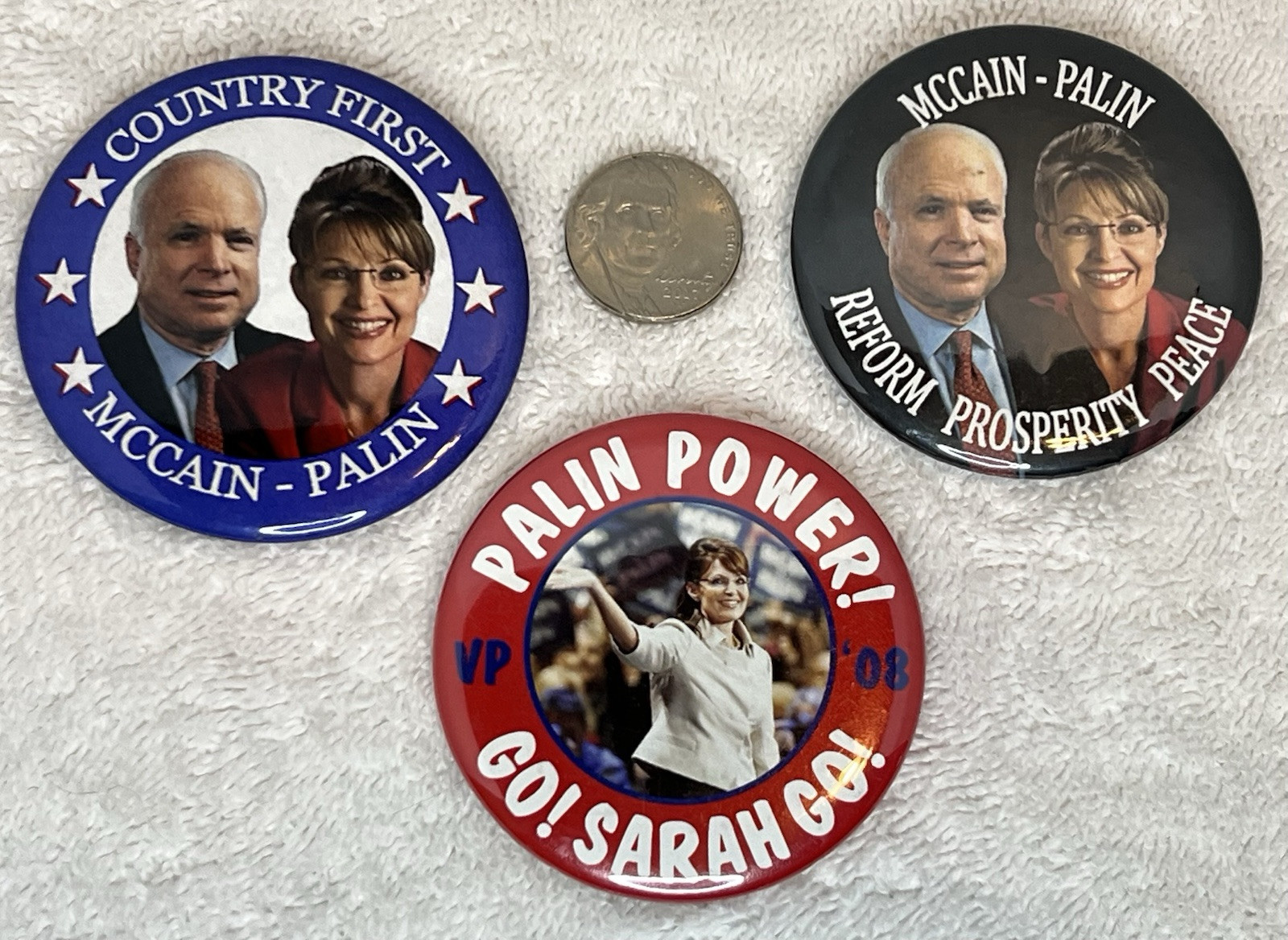 2008 McCain/Palin Republican Presidential Campaign Metal Pinback Buttons Lot/3