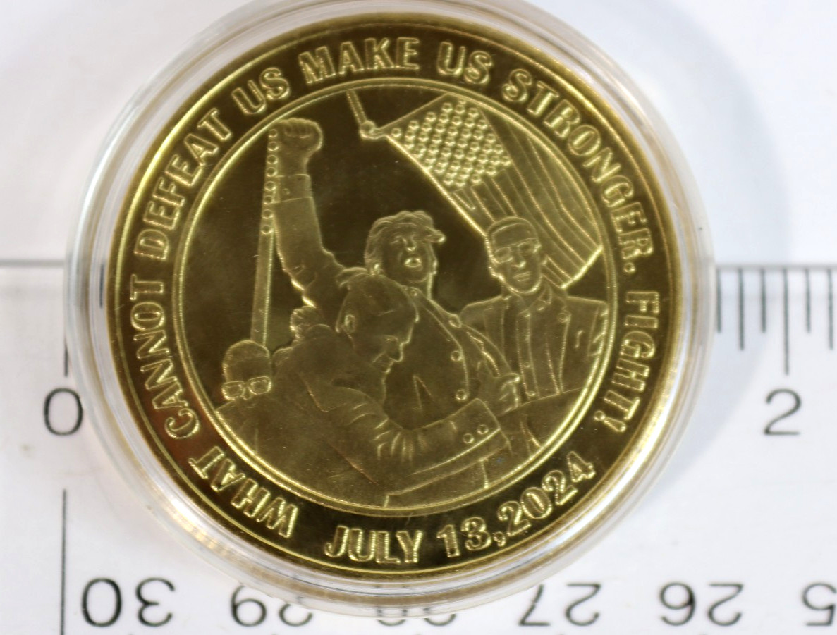 Donald Trump 2024 Challenge Coin Fight July 13 Presidential Seal Commemorative