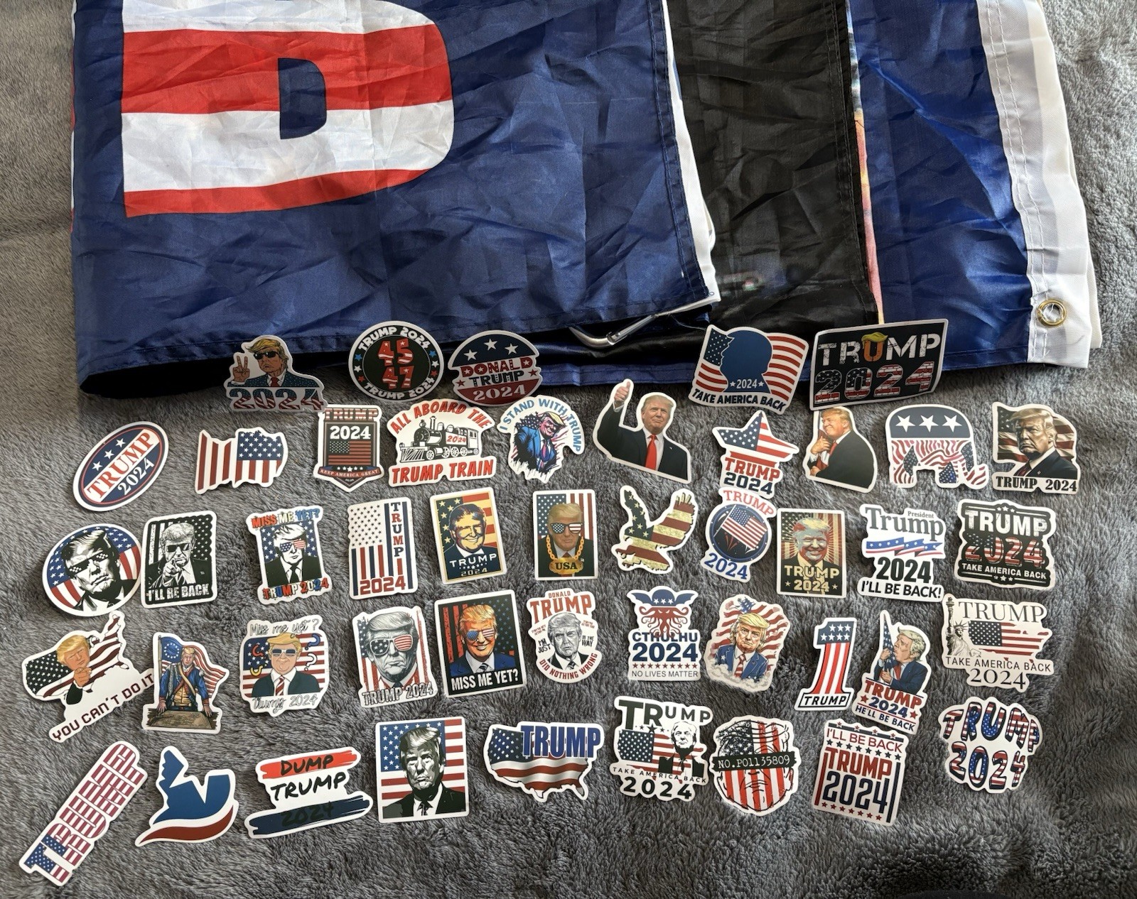 Trump Memorabilia Lot Flags , 3×5 Flags And Cards