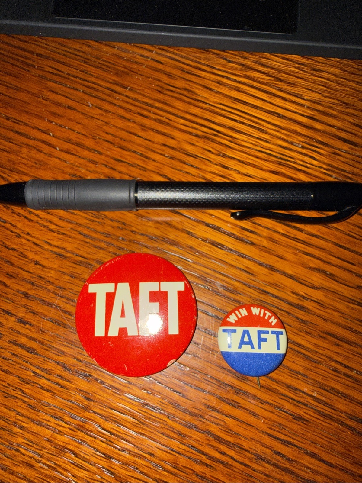 Lot of Two Taft Presidential Buttons