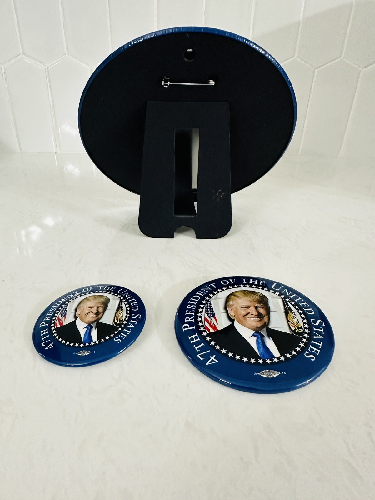 Set Of Donald Trump 2024- 2-1/4”, 3” & 6” Pin Back Buttons