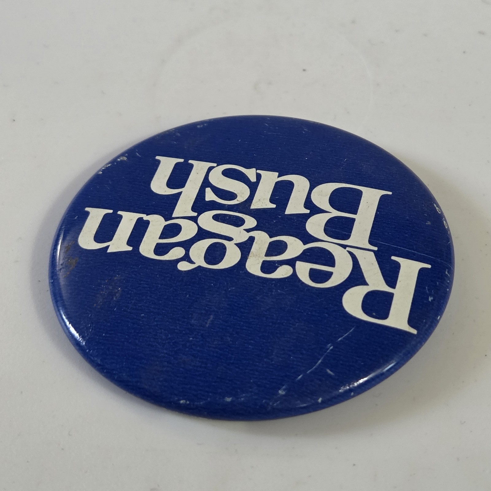 Vintage Reagan Bush 1980s Presidential Campaign Pin Button Blue White 2.25″