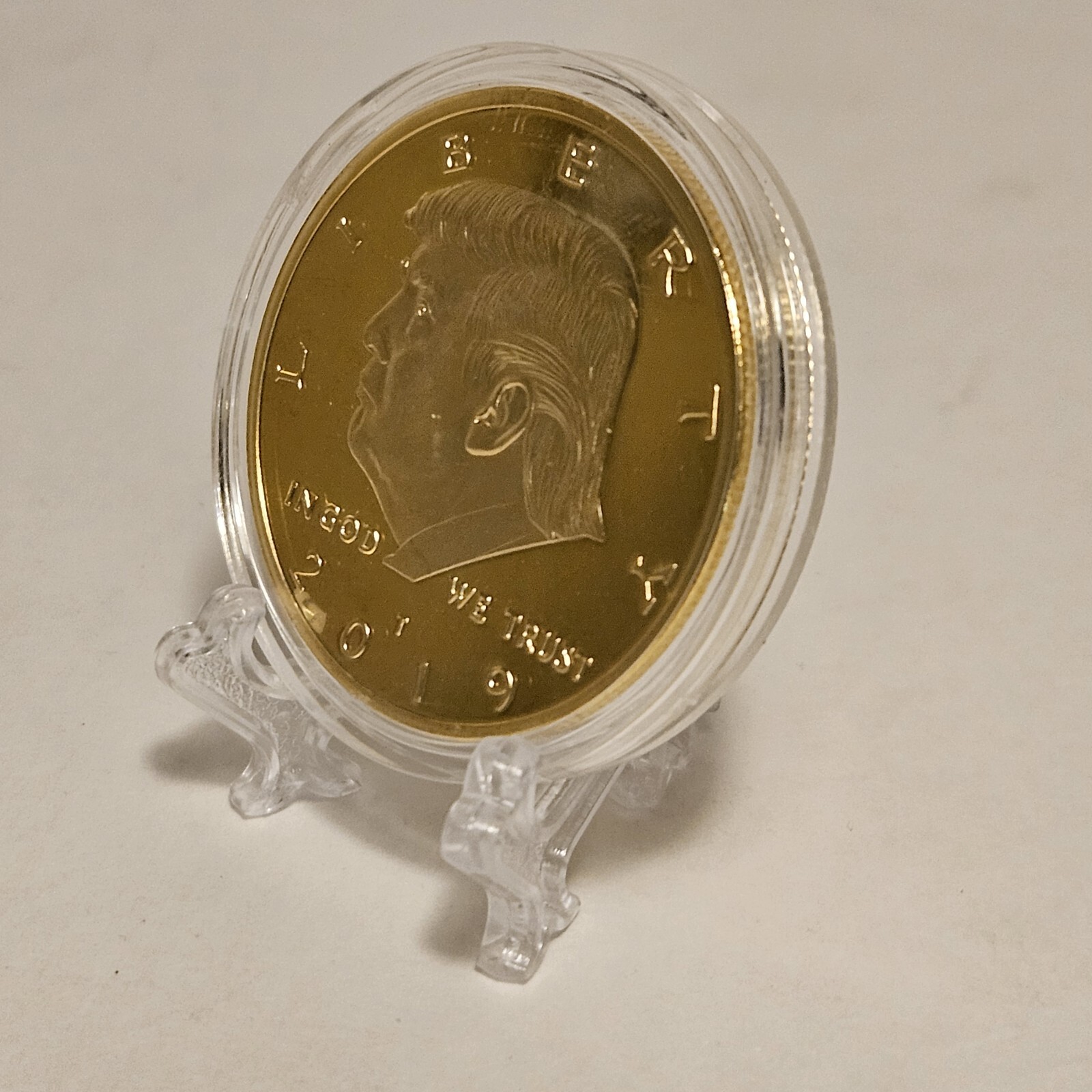 Donald Trump 2019 Gold Plated Challenge Coin 45thPresident Of The United States