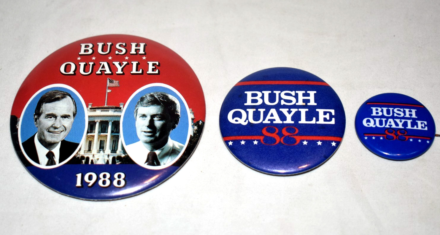 George Bush / Dan Quayle 88 Campaign Pinback Buttons Lot of 3