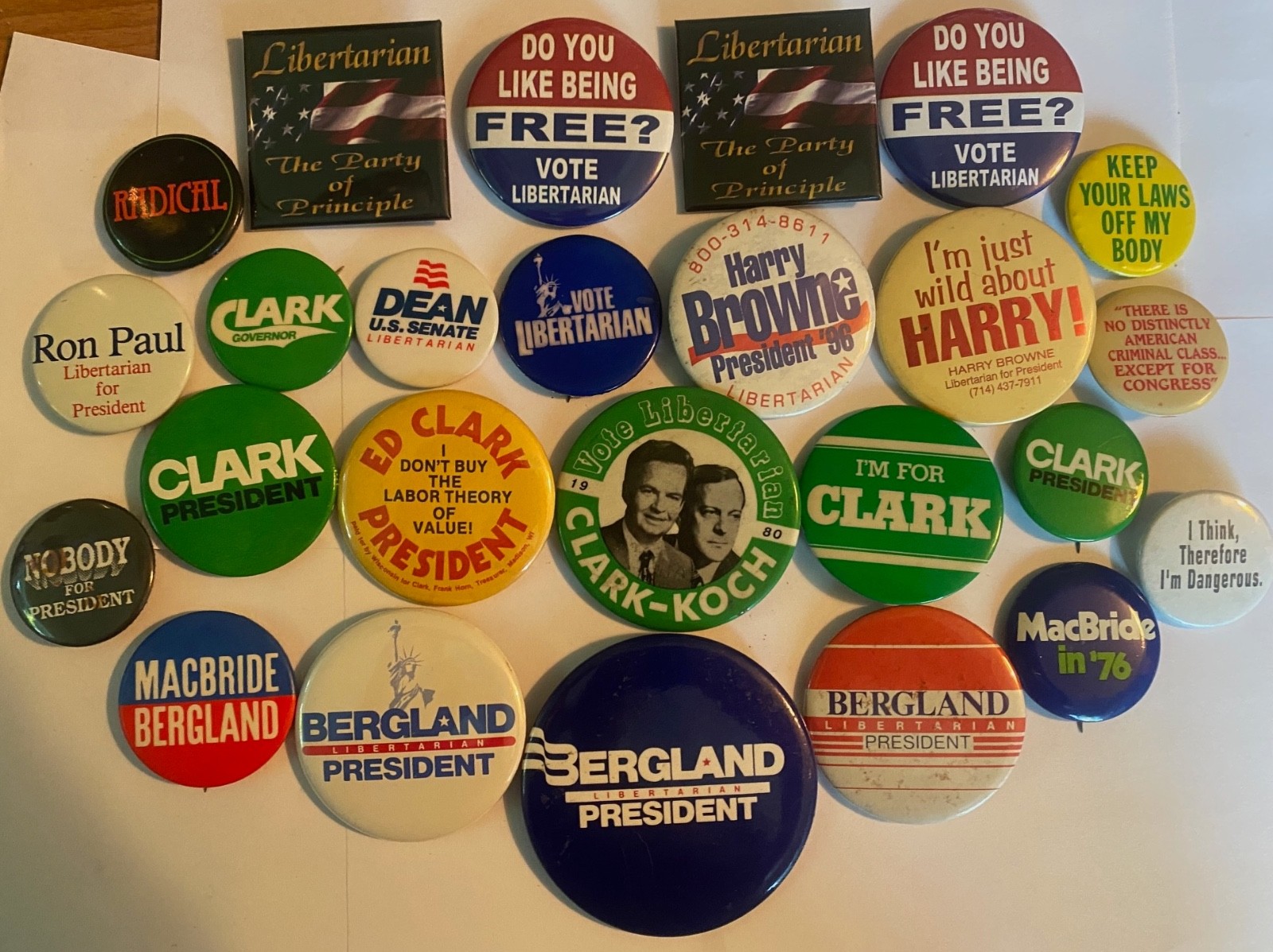 25 Libertarian presidential buttons Ed Clark Ron Paul H Browne Bergland MacBride