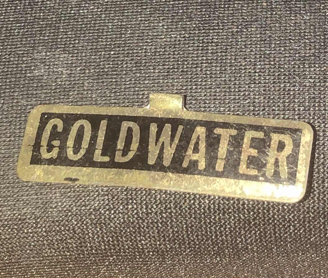 1964 BARRY GOLDWATER BEND OVER LAPEL PIN GREEN DUCK COMPANY CHICAGO Vintage