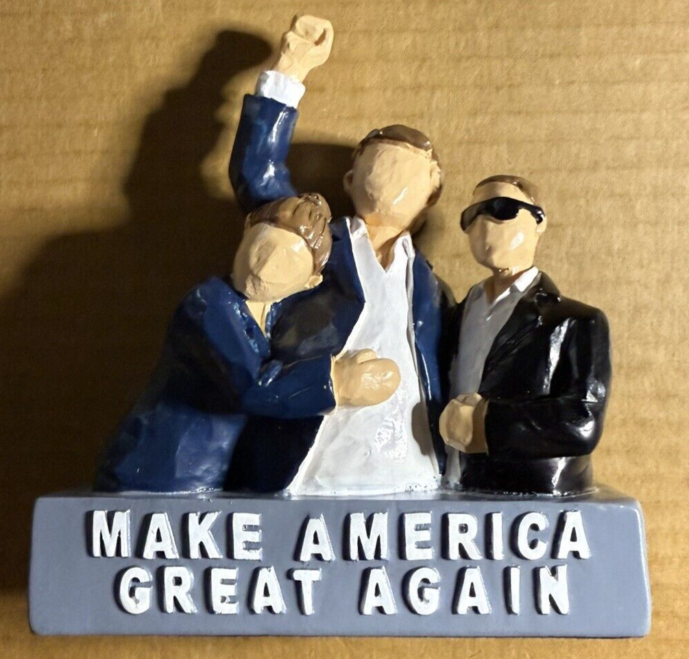 Donald Trump Collectibles Statue-Missing Flag