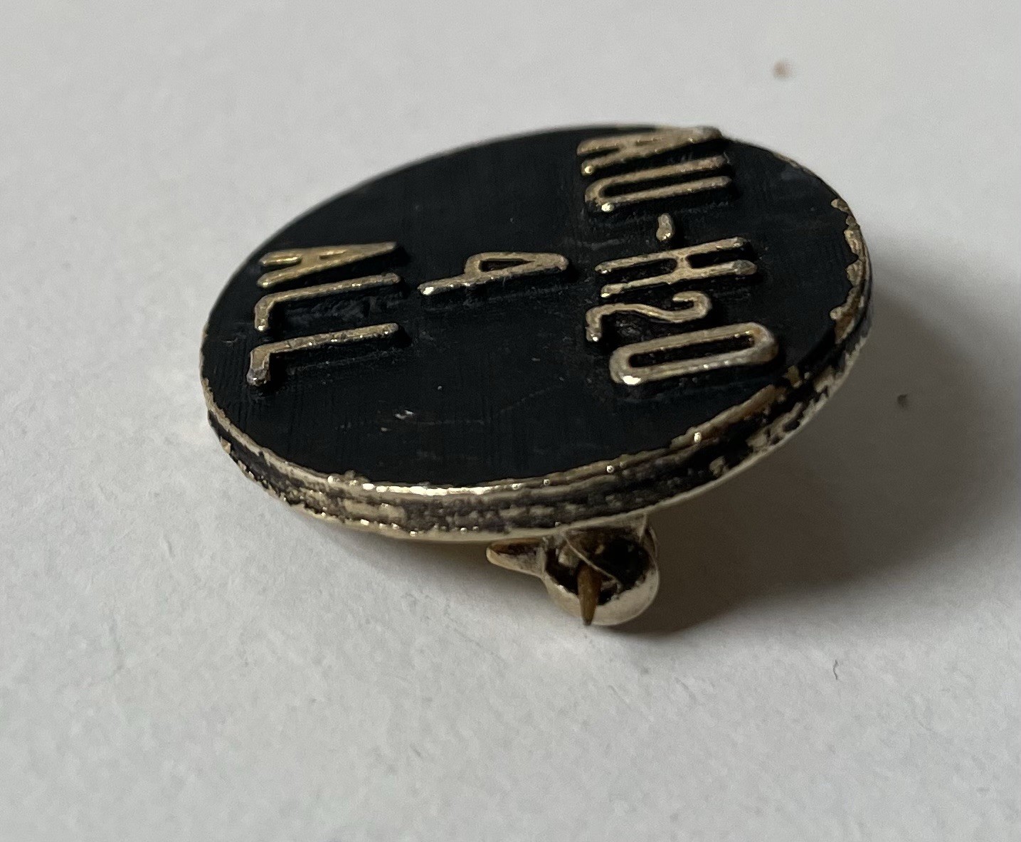 Rare Vintage Barry Goldwater 1964 US Campaign Political Pin Gold Tone Metal Pin