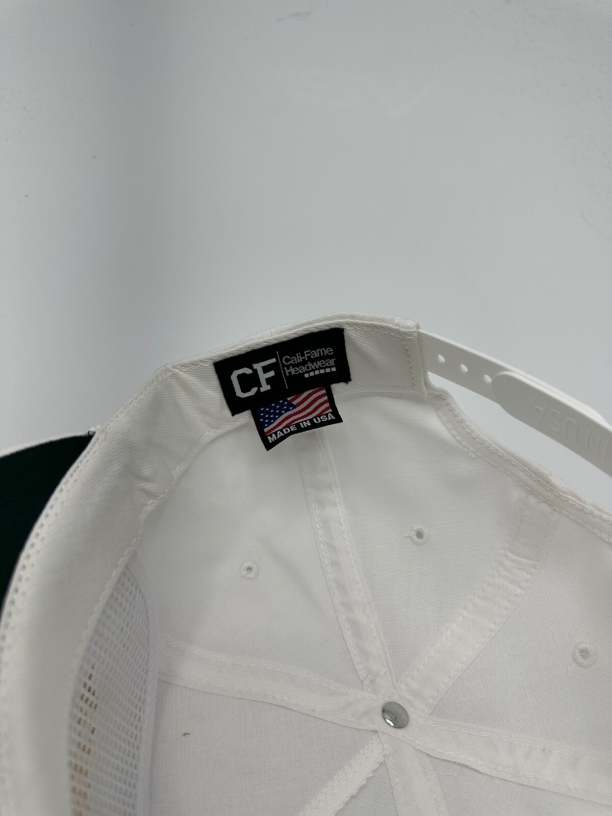 Official Make America Great Again Trump Cali Fame White Snapback Hat Cap