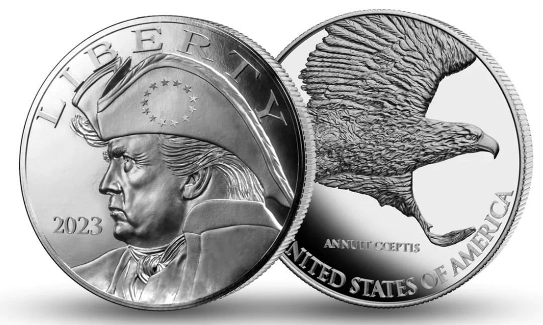 2023 Patriot Trump Silver Commemorative Coin, Reverse Flying American Eagle