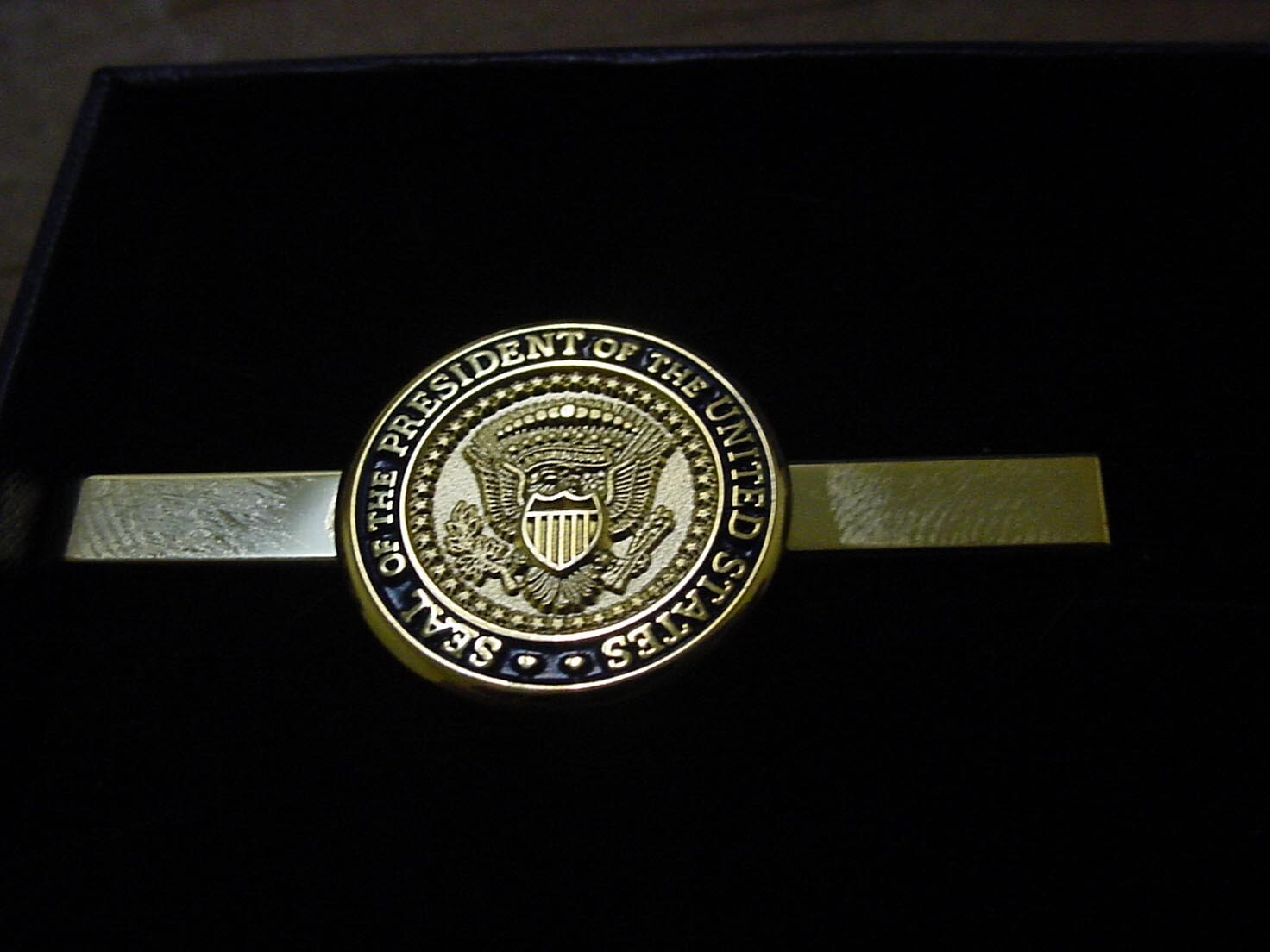 President TRUMP tie clip diecast – Presidential seal tie clip
