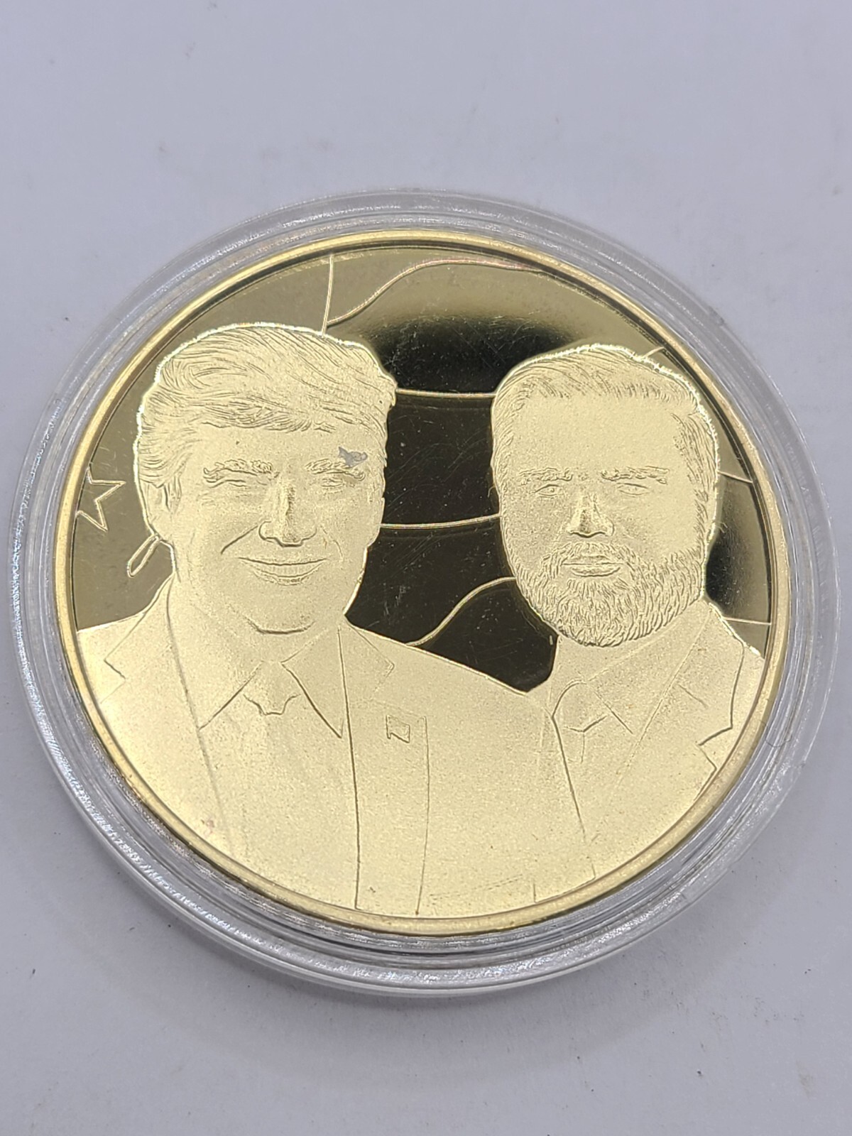 President Trump Vance Gold Make America Great Again Commemorative Coin US 1.75″