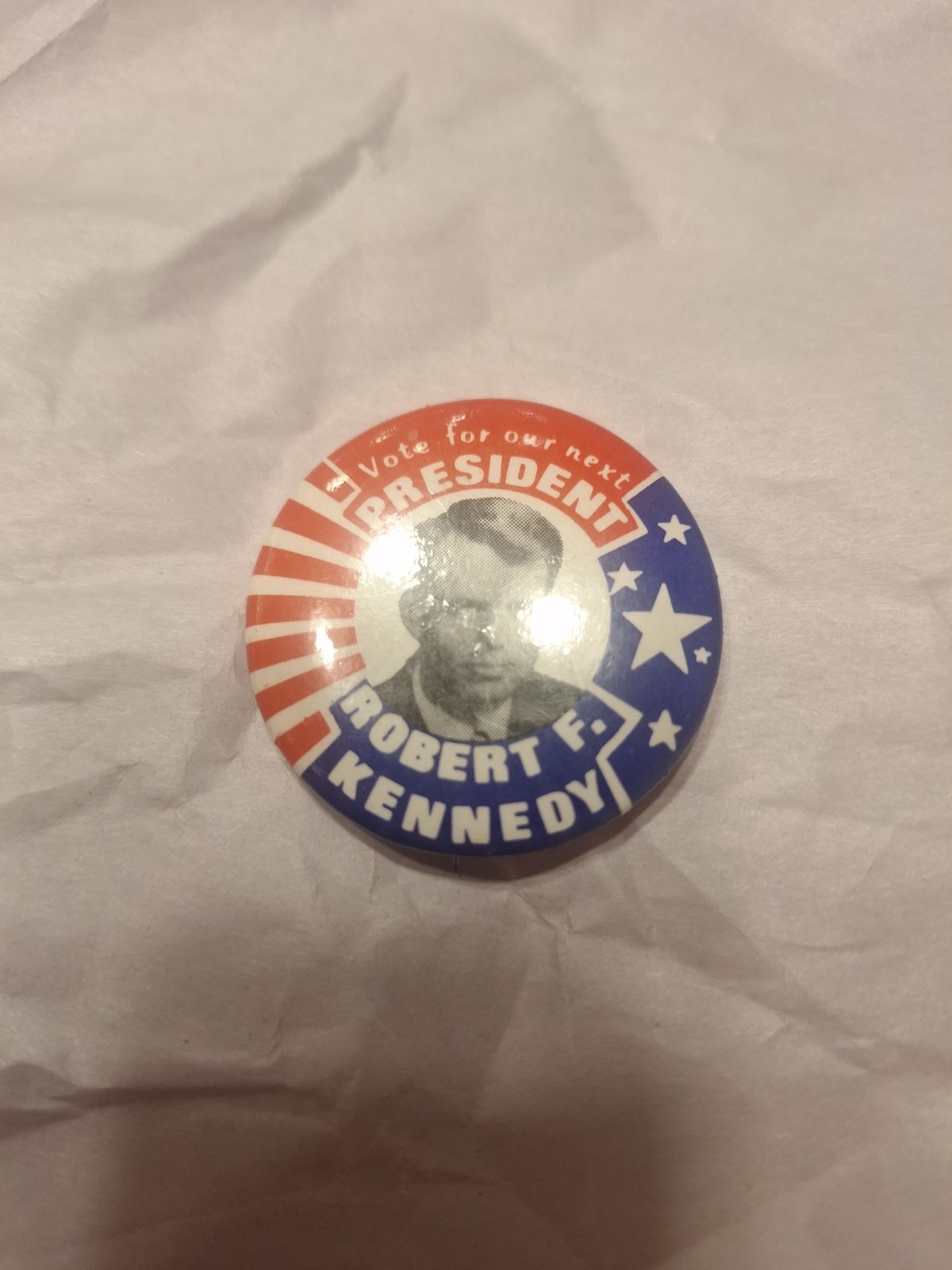 1968 ROBERT F. KENNEDY BOBBY RFK campaign pin pinback button political president