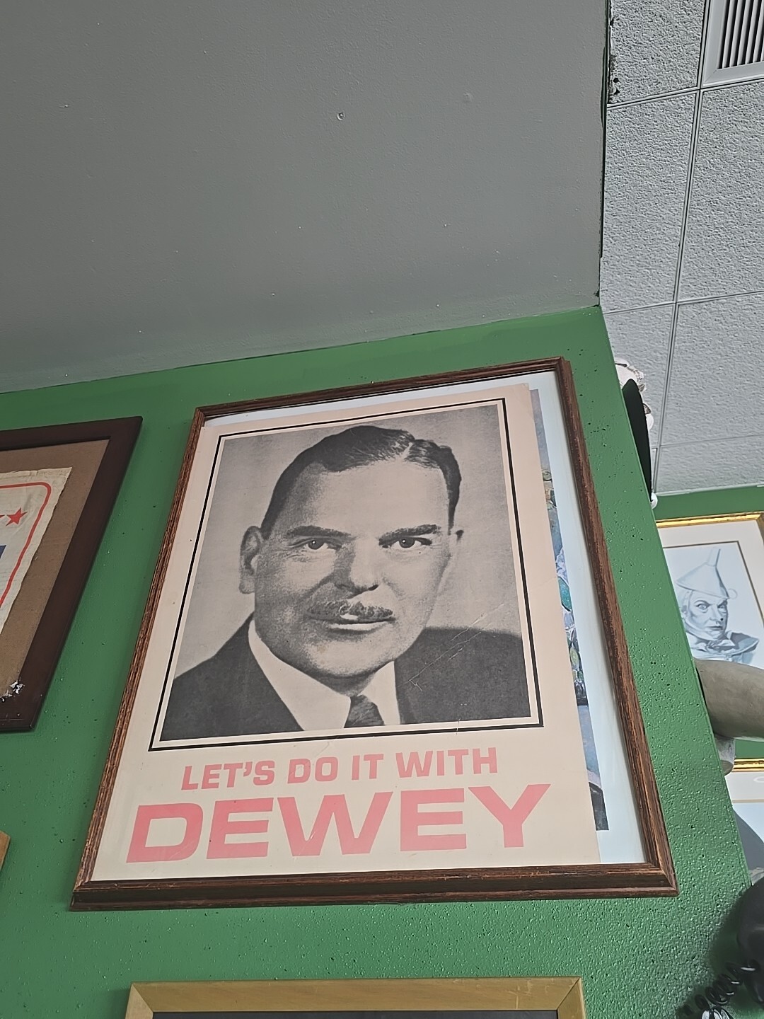 1944 Tom Dewey for President Campaign Pamphlet Voters Eye View