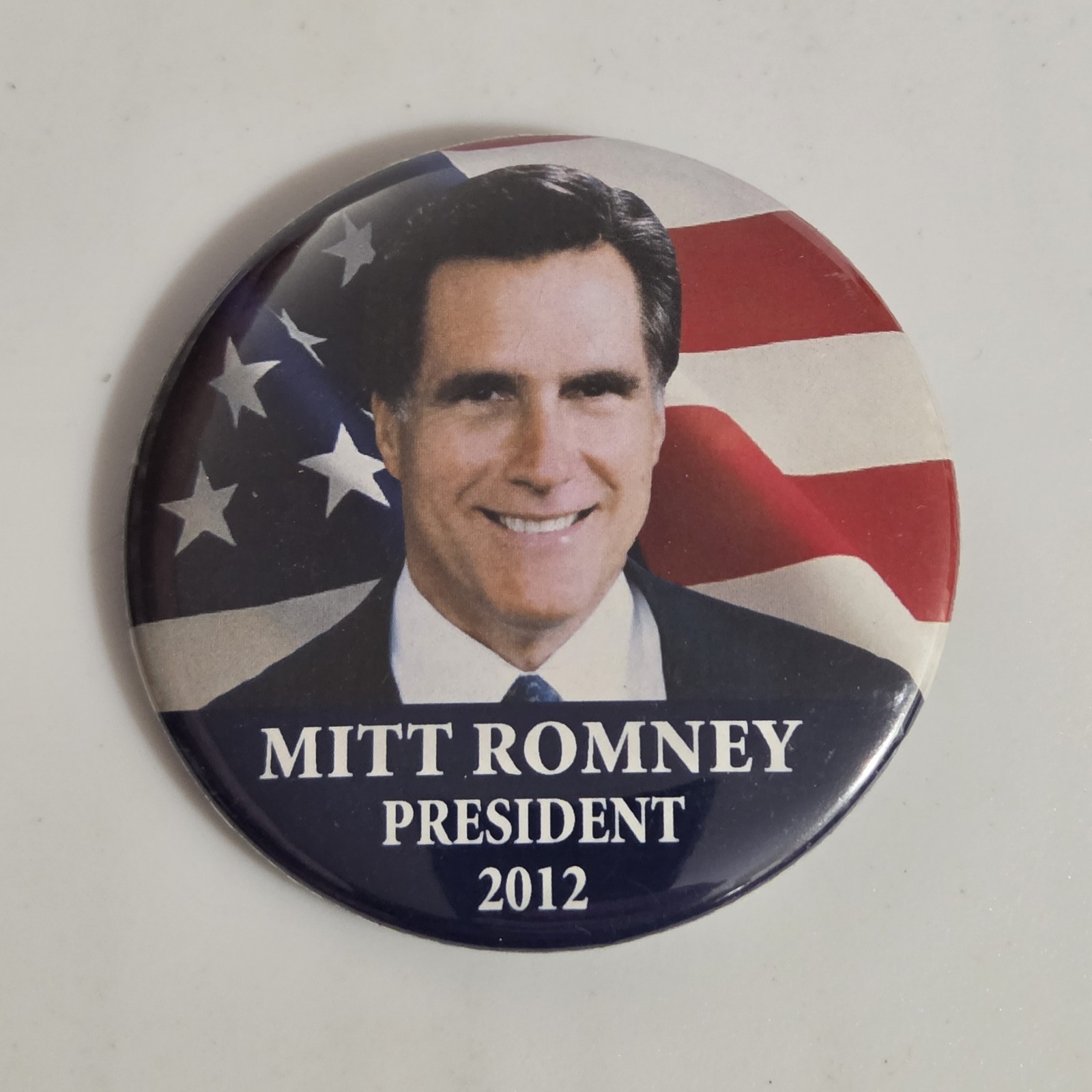 Mitt Romney President 2012 Campaign Pinback Button US Flag Political Memorabilia