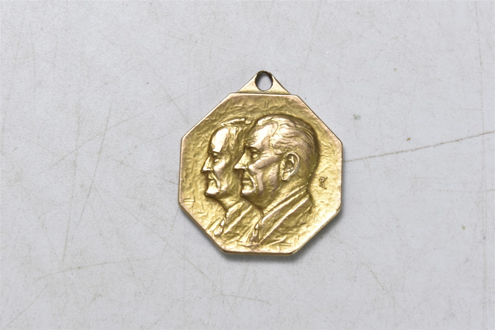Vintage 1965 JOHNSON HUMPHREY 1/1 10K GOLD INAUGURAL CHARM OCTAGON SHAPE #08964