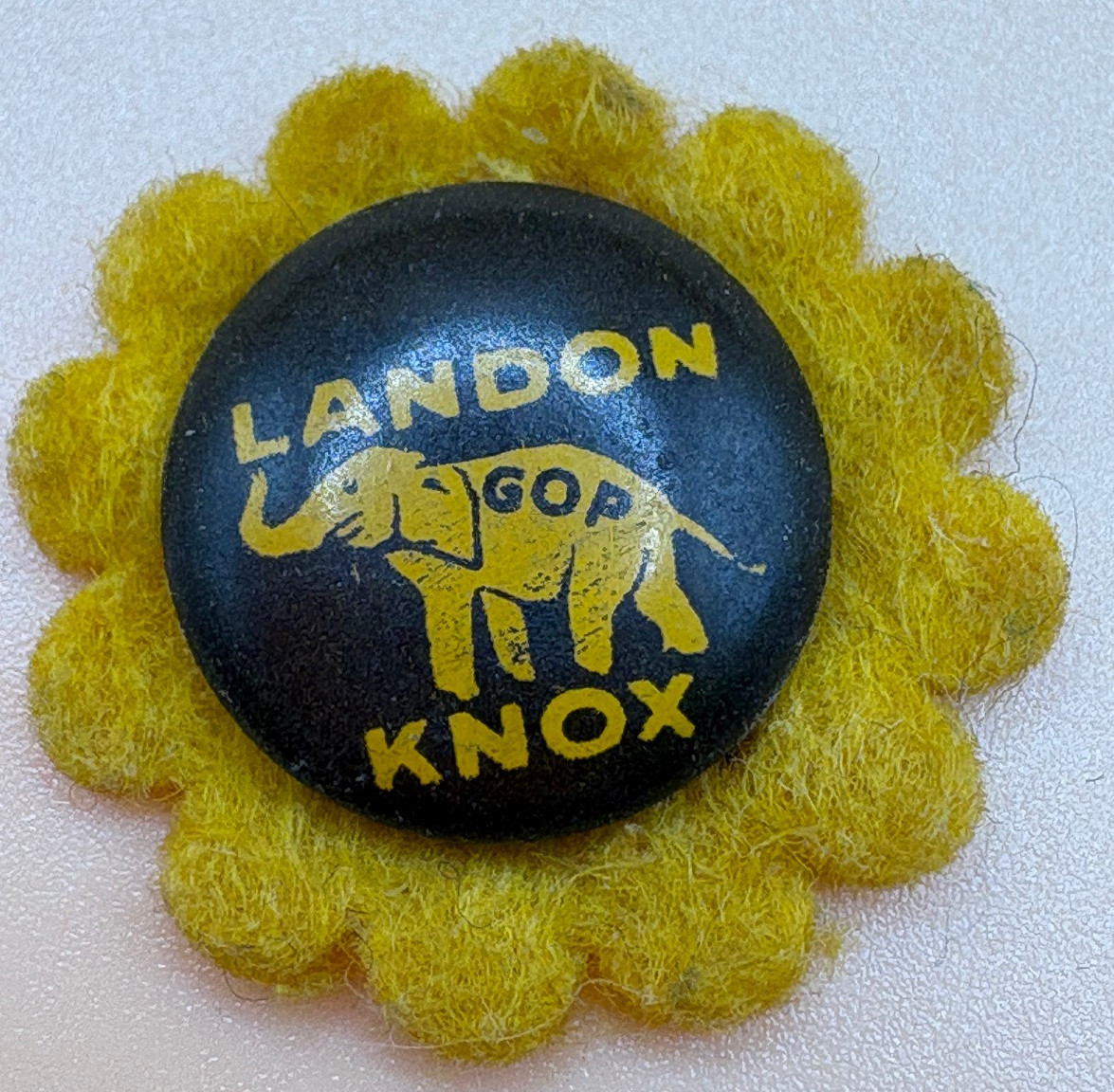 1936 GOP Alfred Landon Frank Knox Sunflower Presidential Campaign Pinback Button