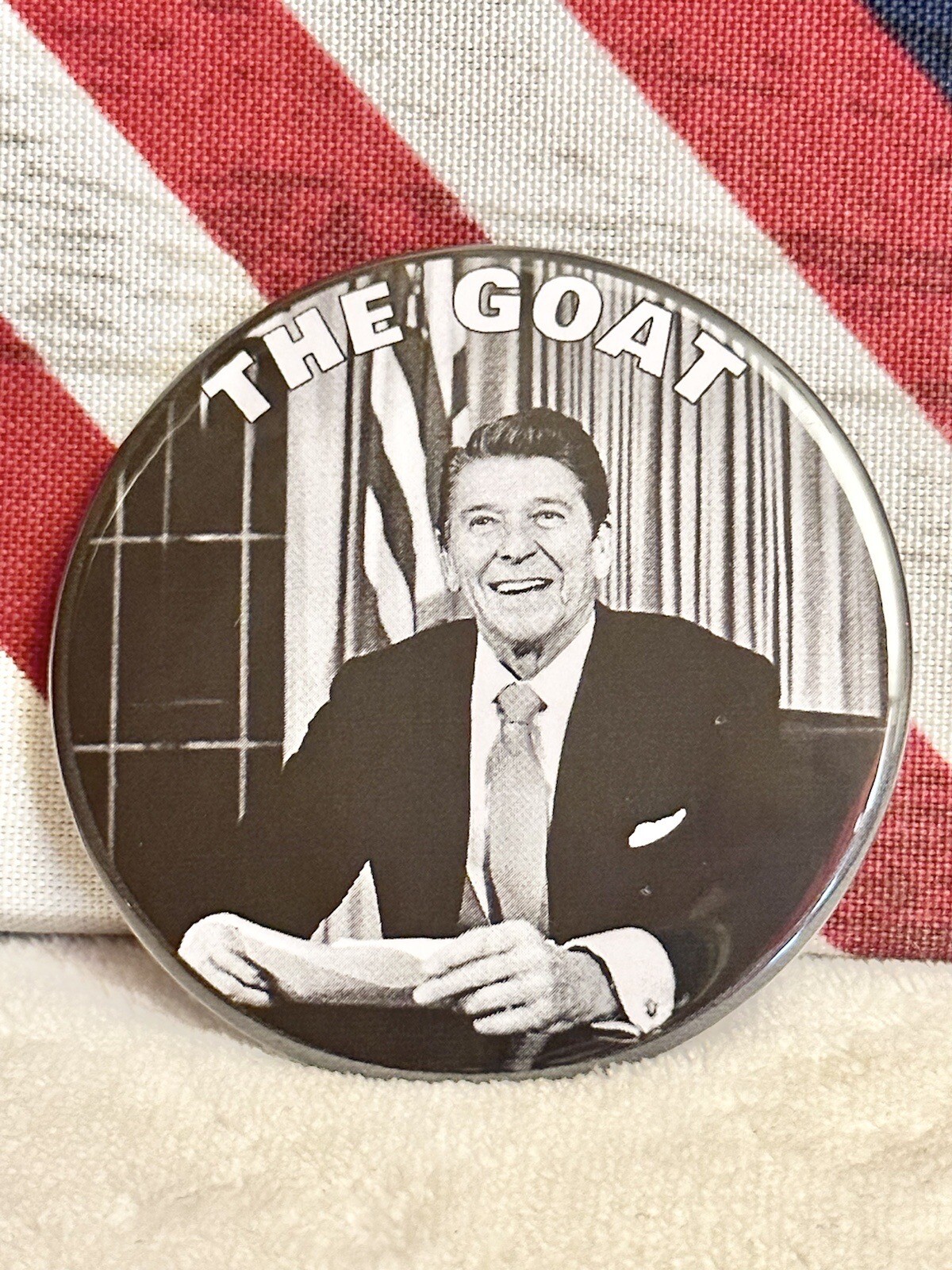 Ronald Reagan “THE GOAT” Political “MAGNET BUTTON” – 3″ Round Trump
