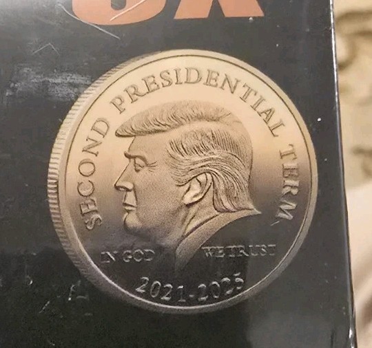 6X Pack – Commemorative Donald Trump Coins 2025-2029 MAGA