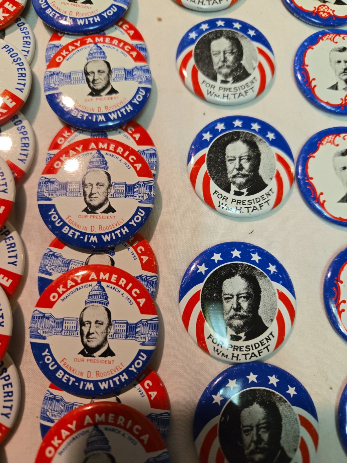 1984 Reproduction Presidential Campain Buttons Lot Of 100+