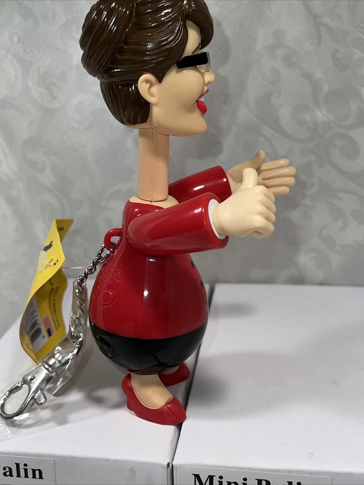 THROTTLE NECKS SARAH PALIN Talking Doll politics figure 6″ tall NEW inbox Video