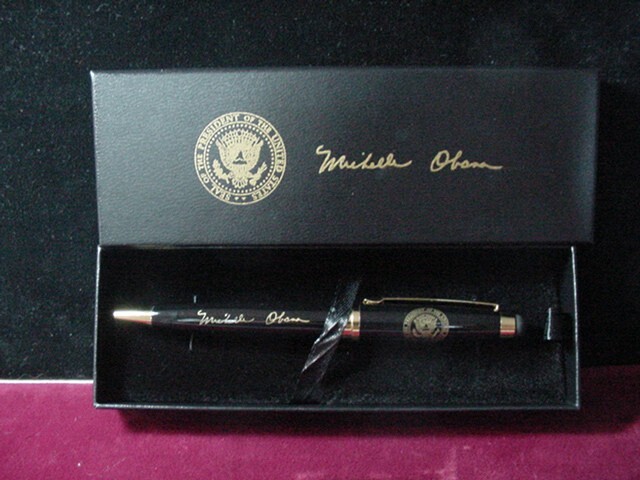 Presidential seal First Lady MICHELLE OBAMA BLACK Ballpoint Pen -Free Shipping