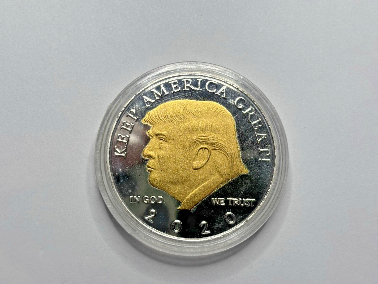 2020 Donald Trump Commemorative Coin Keep America Great – 74 Cents Shipping!!!