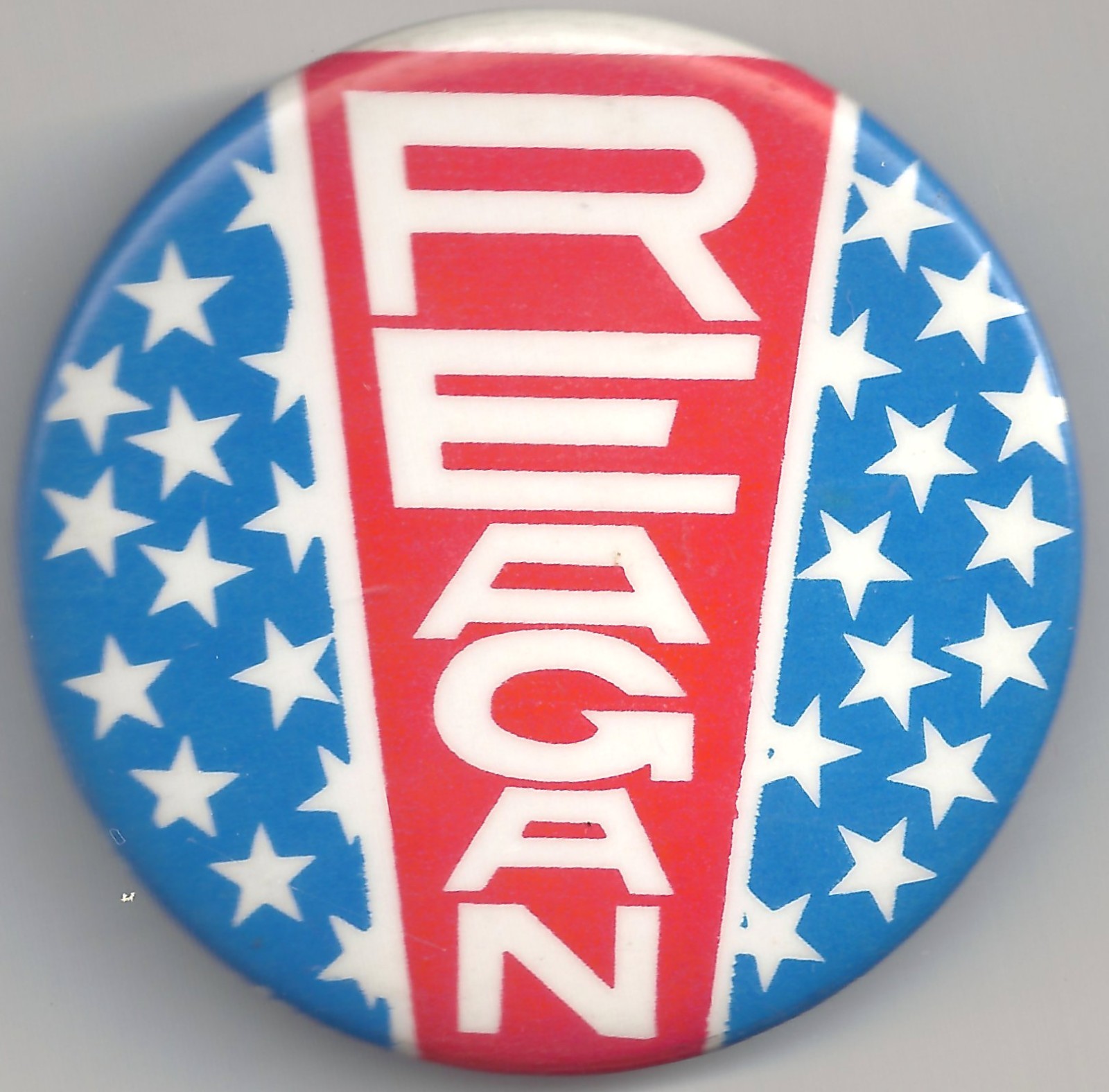Ronald REAGAN Stars & Stripes Pin pinback button 2.25″