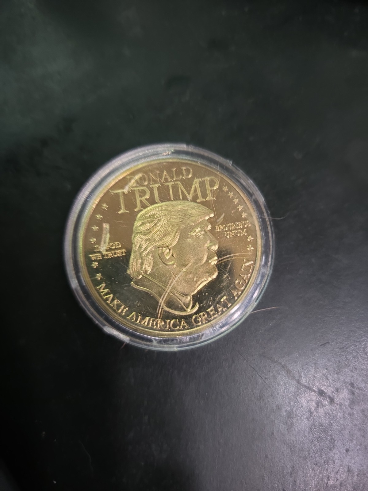 Donald Trump 2018 24K Gold Plated Collectible Eagle Coin with Fit Display Case