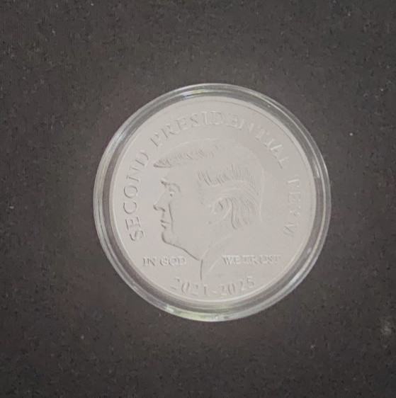 Make America Great Again Silver Coin ( individually sealed)