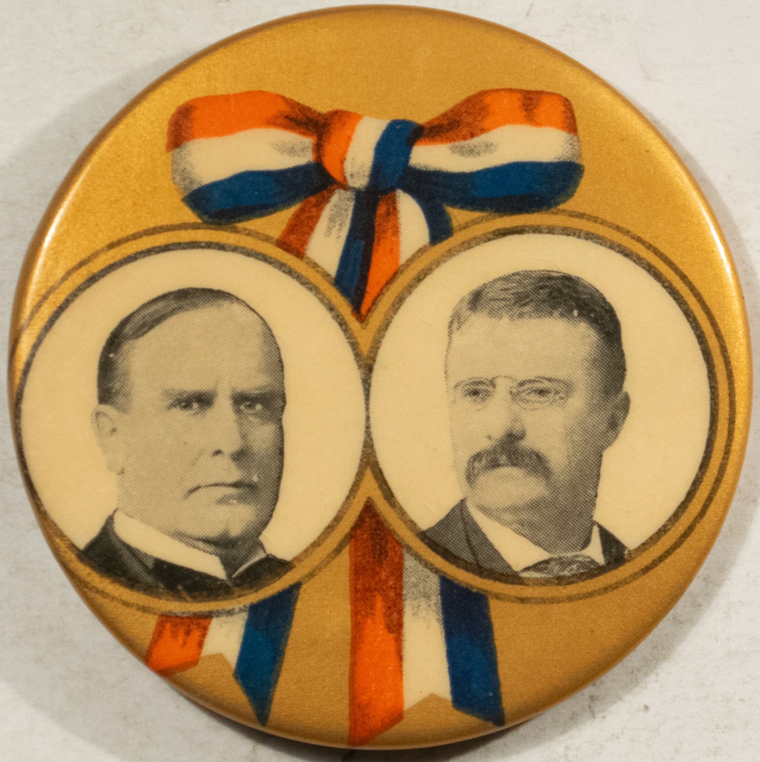 1900 MCKINLEY-ROOSEVELT 2 1/8″ JUGATE CELLULOID CAMPAIGN BUTTON- COLOR & VG/EXC!